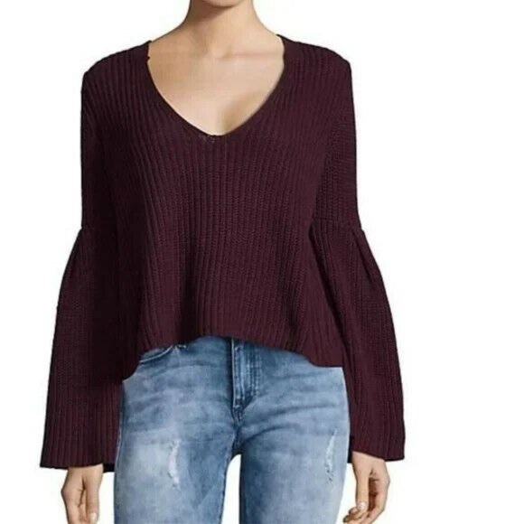 FREE PEOPLE Damsel Bell Sleeve Cropped
Sweater Maroon in Wine - Picture 2 of 2